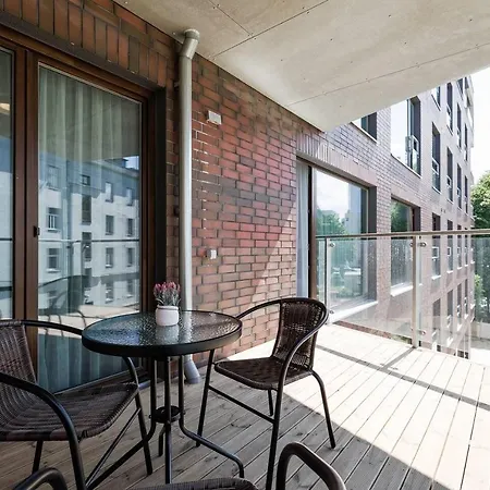Appartement Apartments, Quiet With Free Parking And Ac. *