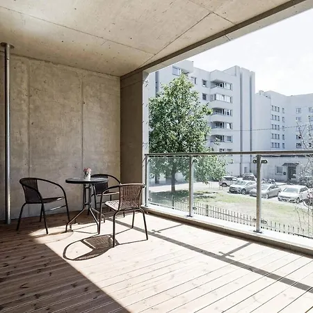 Apartament Apartments, Quiet With Free Parking And Ac. Tallin