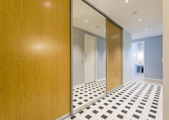 Apartment Apartments, Quiet With Free Parking And Ac. Tallinn