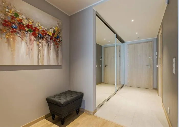 Apartamento Apartments, Quiet With Free Parking And Ac.