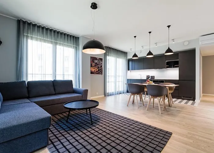 Apartments, Quiet With Free Parking And Ac. *