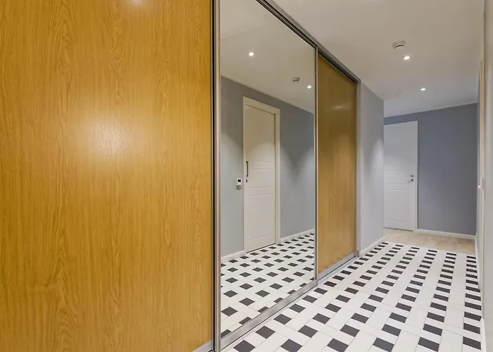 Apartments, Quiet With Free Parking And Ac. شقة