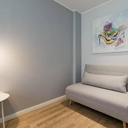 Apartments, Quiet With Free Parking And Ac. Korter *