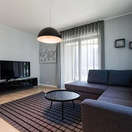 Apartament Apartments, Quiet With Free Parking And Ac.
