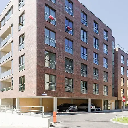 Apartamento Apartments, Quiet With Free Parking And Ac.